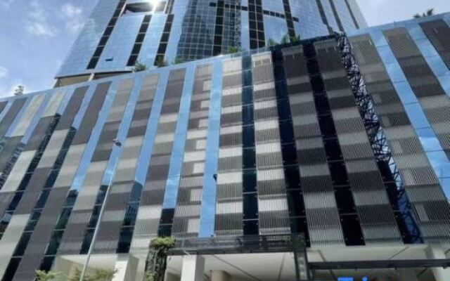 Eaton Residences- NH