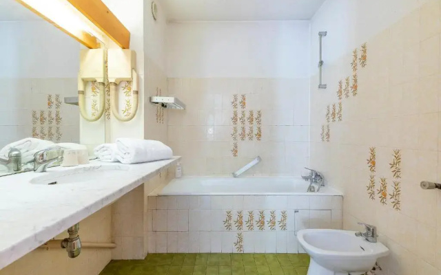 Hôtel Les Bains