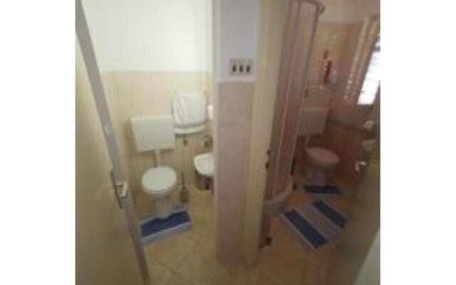 Apartment Marija 61 pax