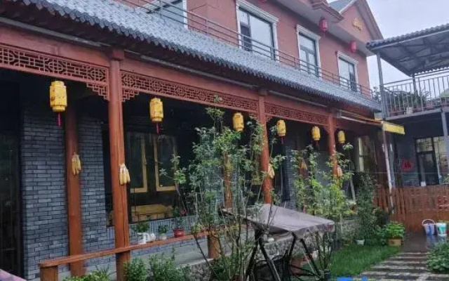 Yesanpo Huaqian Valley Homestay (Bailixia)