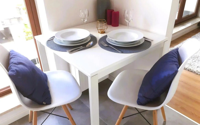 Vista Residence Airport