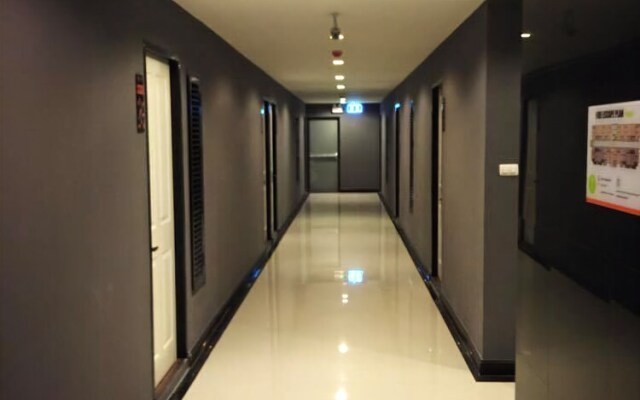Legen condo & Luxury Service