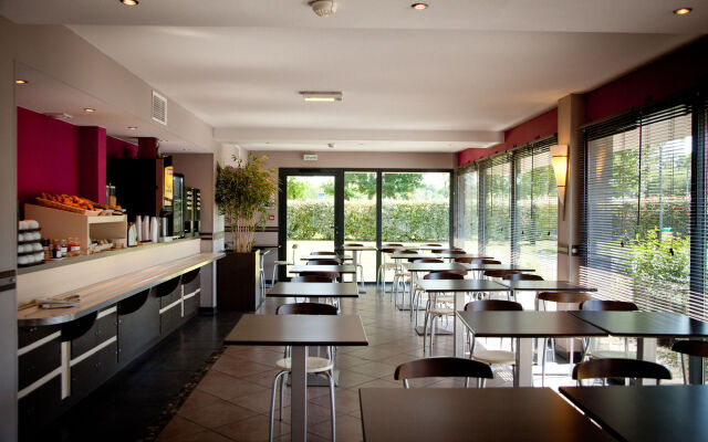 B&B HOTEL PAU Zénith