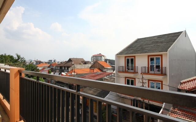 Airy Eco Palmerah Barat Sembilan 75 Jakarta