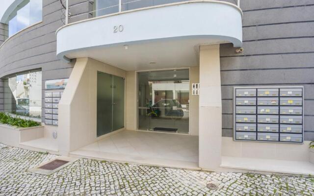 Sesimbra Prime Apartment by be@home