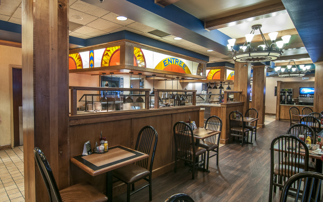 Hampton Inn & Suites Detroit / Airport - Romulus