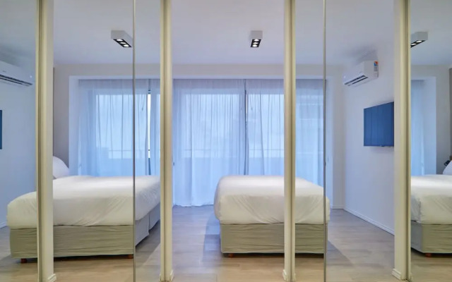 Nido at Recoleta Deco