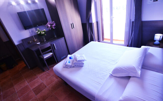 Hotel Mirti