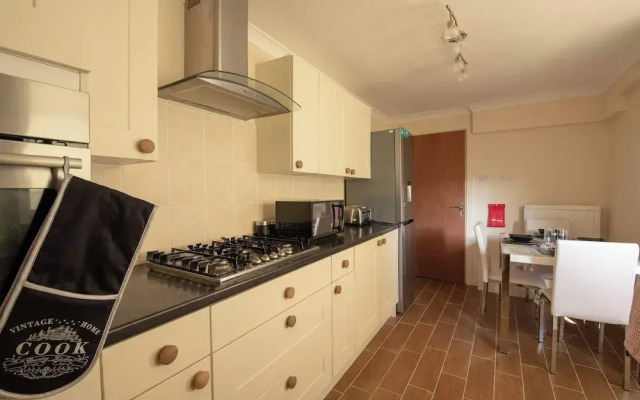 Host Stay Hanover Apartment