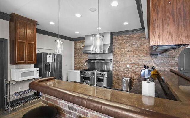 Make a Big Splash in 7BR Lake Norman Home!