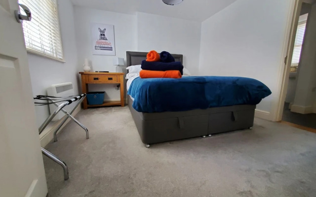 Ipswich Town Centre Apartment 5