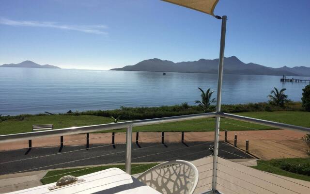 Cardwell Beachfront Motel