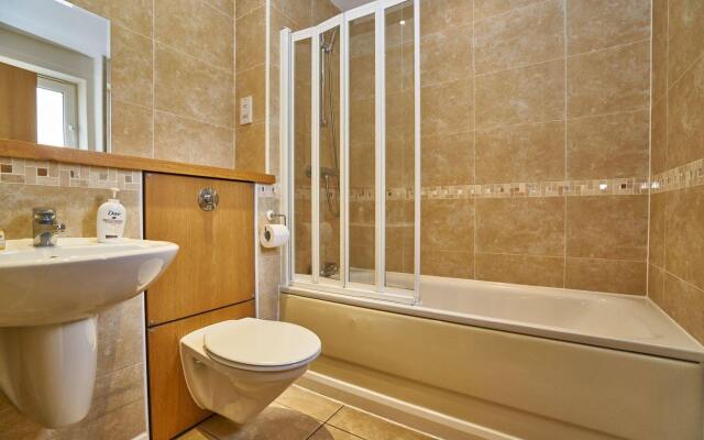 Edinburgh Pearl Apartments Lochrin Place