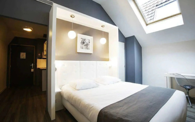 CALM Appart' & Hostel