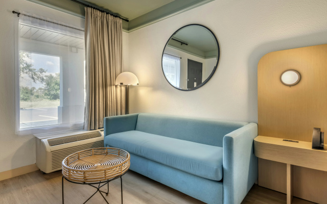 voco Kissimmee Orlando by IHG
