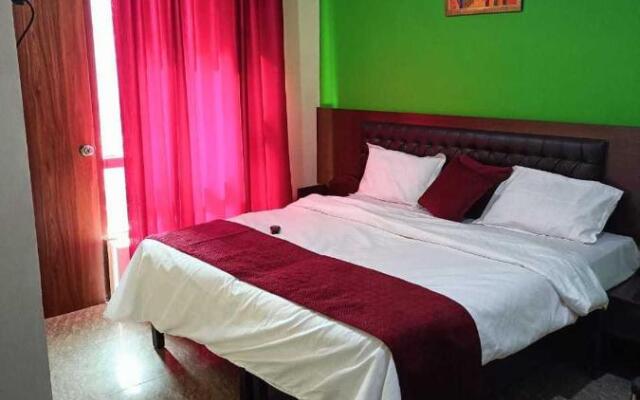 OYO 703626 Hotel Rajeshwari