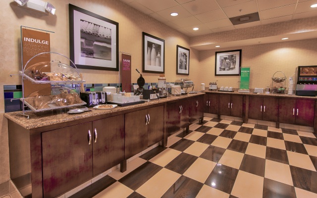 Hampton Inn & Suites Ridgecrest