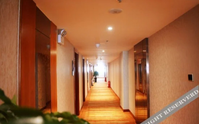 Peninsula Hotel (Xuancheng Xinglong International Plaza)