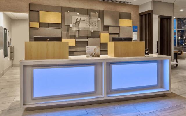 Holiday Inn Express & Suites Jersey City - Holland Tunnel, an IHG Hotel