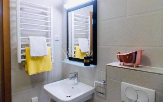 Apartment Divina
