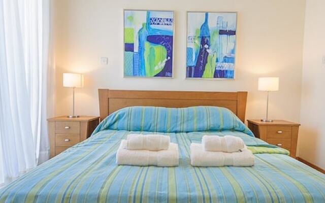 Rent Private Villa 010