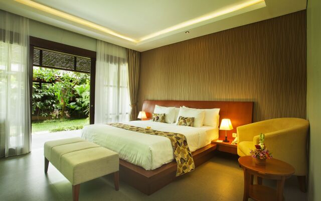 The Astari Villa & Residence