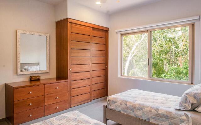 Serene modern condo, 2 BD & snorkel & 200 MB WIFI