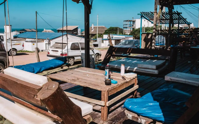 Mar de Fondo Hostel