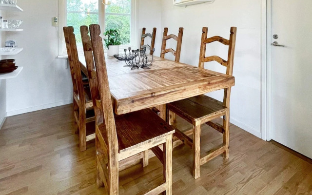 6 Person Holiday Home in Kopingsvik-by Traum