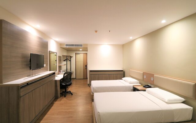 Garden Orchid Hotel
