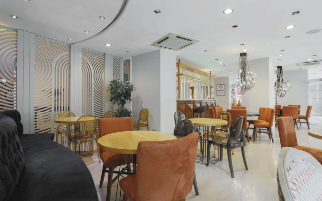 Nobel Hotel