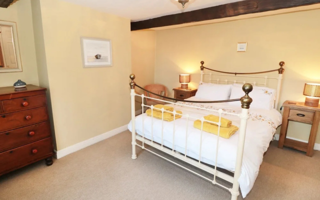 Pear Tree House
