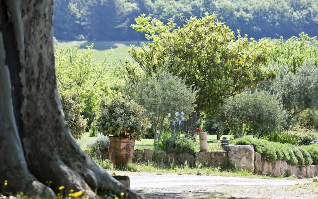 Relais du Silence le Mas de Guilles