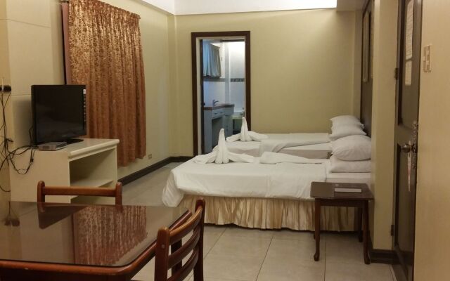 Dumaguete Royal Suite Inn