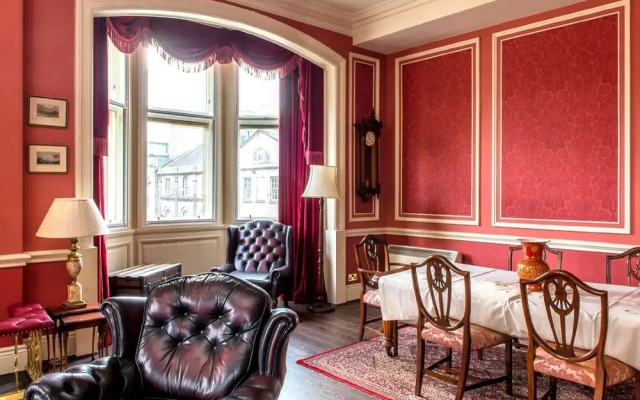 Edinburgh Art Apartments