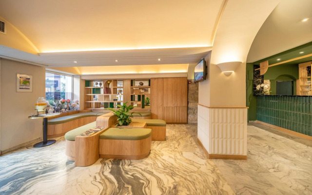Hotel Boreal