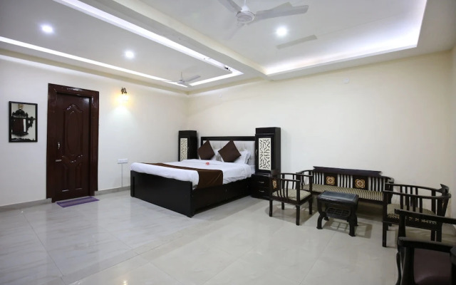 OYO 8865 Hotel Baj Celebration