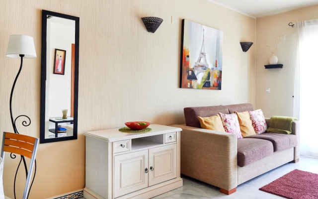 Apartment in Luxury private building