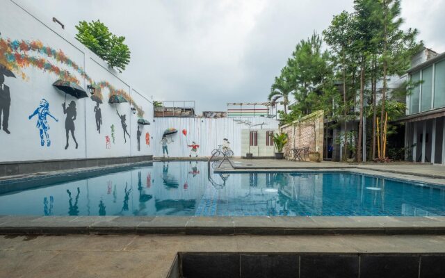 The Silk at Dago Boutique Hotel