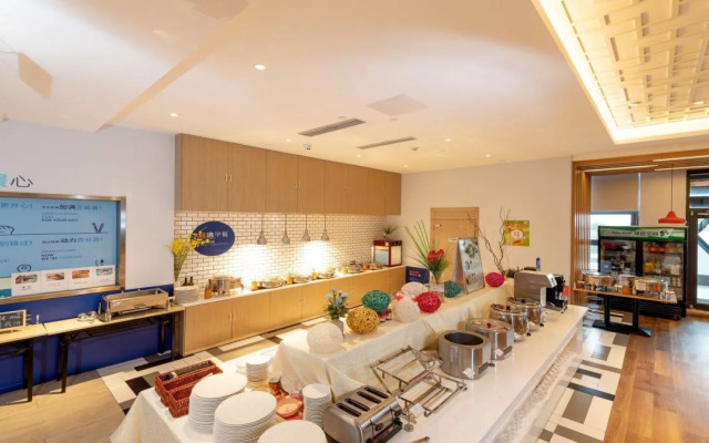 Holiday Inn Express Linyi Riverside by IHG