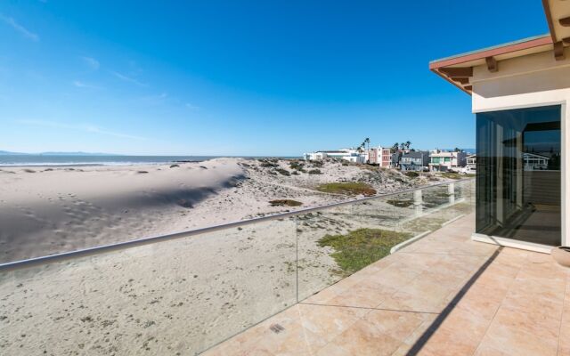 1551 Mandalay Beach Road Home