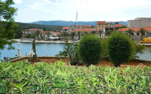 Apartment and Room Darinka
