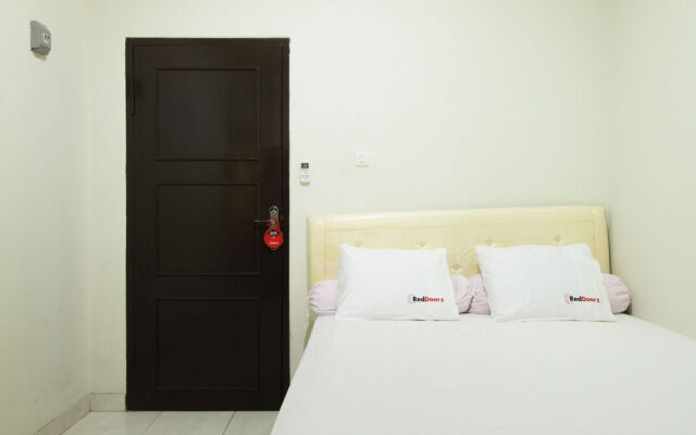 RedDoorz @ Pancoran