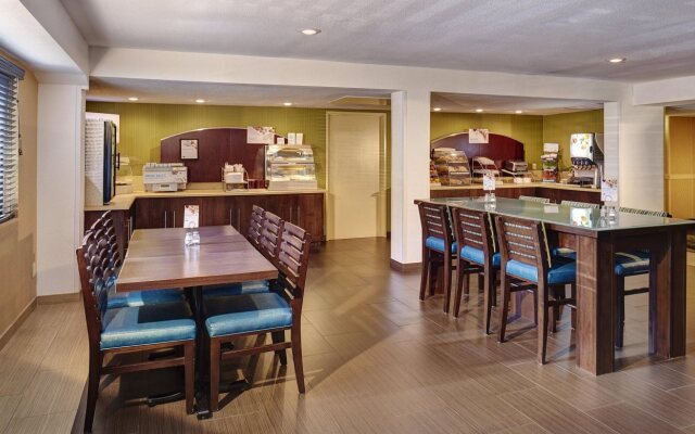 Holiday Inn Express San Diego South - National City by IHG
