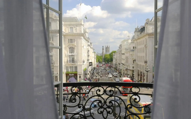 Hotel Cafe Royal, London