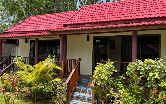 Noble House Beach Resort