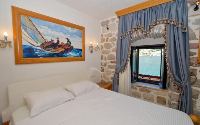 Seaside House Kotor
