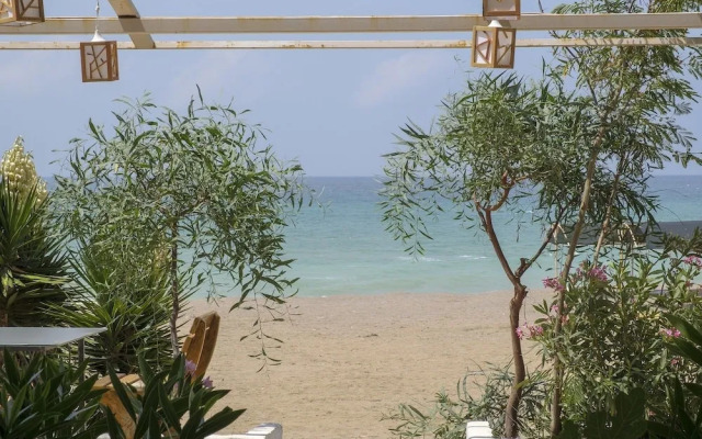 Naz Beach Bungalow