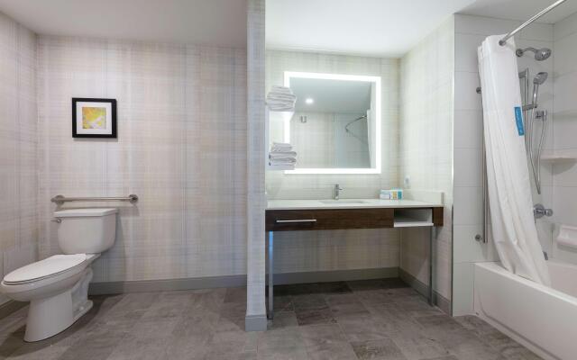 Hampton Inn & Suites Charlottetown