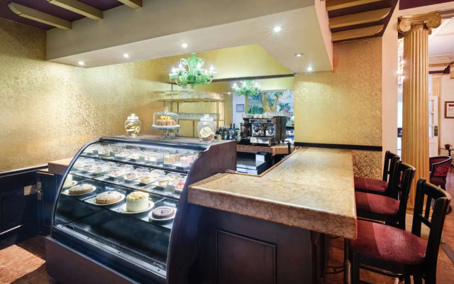 Terra Nova, BW Premier Collection